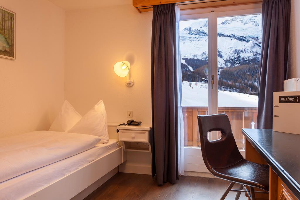 Hotel The Larix Ski-In Ski-Out Saas Fee Extérieur photo
